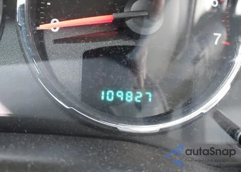 2010 Jeep Liberty Sport z USA, uszkodzony, nr VIN 1J4PN2GK2AW135038